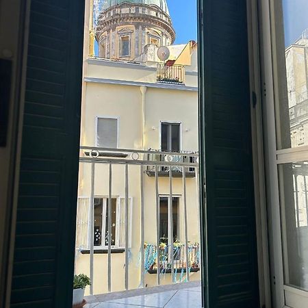 Appartamento O'Tuocc A Chiaia Napoli Esterno foto