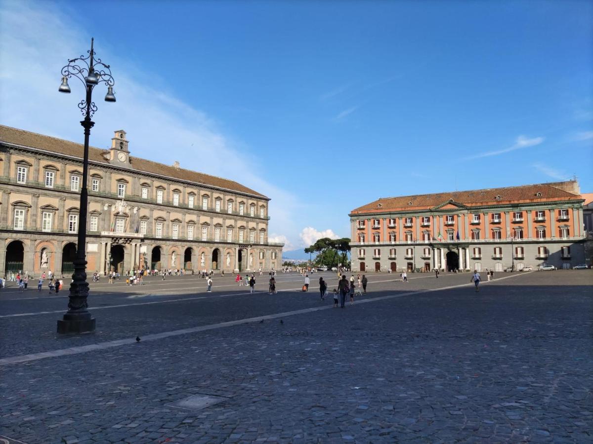 Appartamento O'Tuocc A Chiaia Napoli Esterno foto